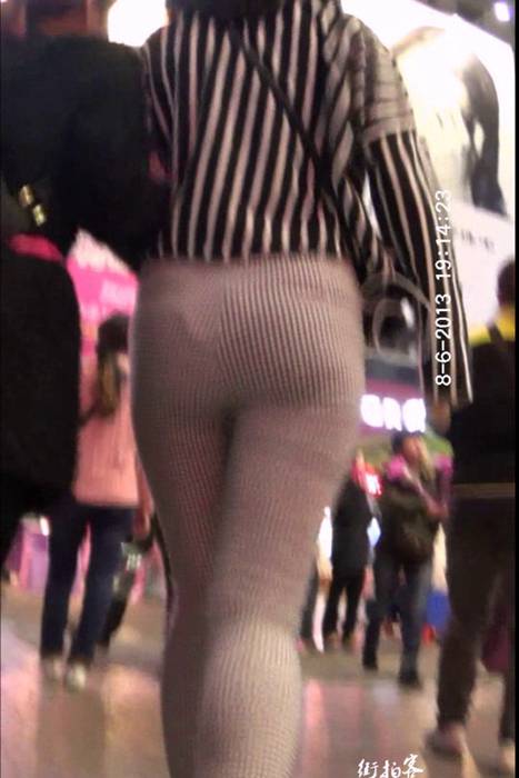 [街拍客视频]jx0113 街拍高挑的条纹紧身裤美少妇